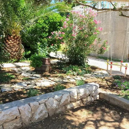 Branko Apartmán Povljana