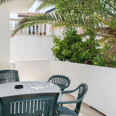 Branko Apartmán Povljana