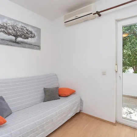 Branko Apartmán *