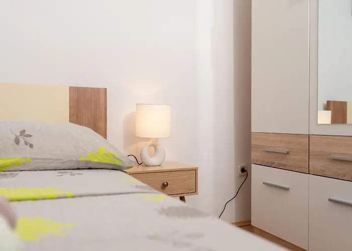 Apartamento Branko Povljana